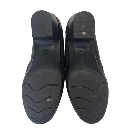 Clarks Womens Emslie Warren Side Button Shooties Black Leather Size 7M - Picture 6 of 7